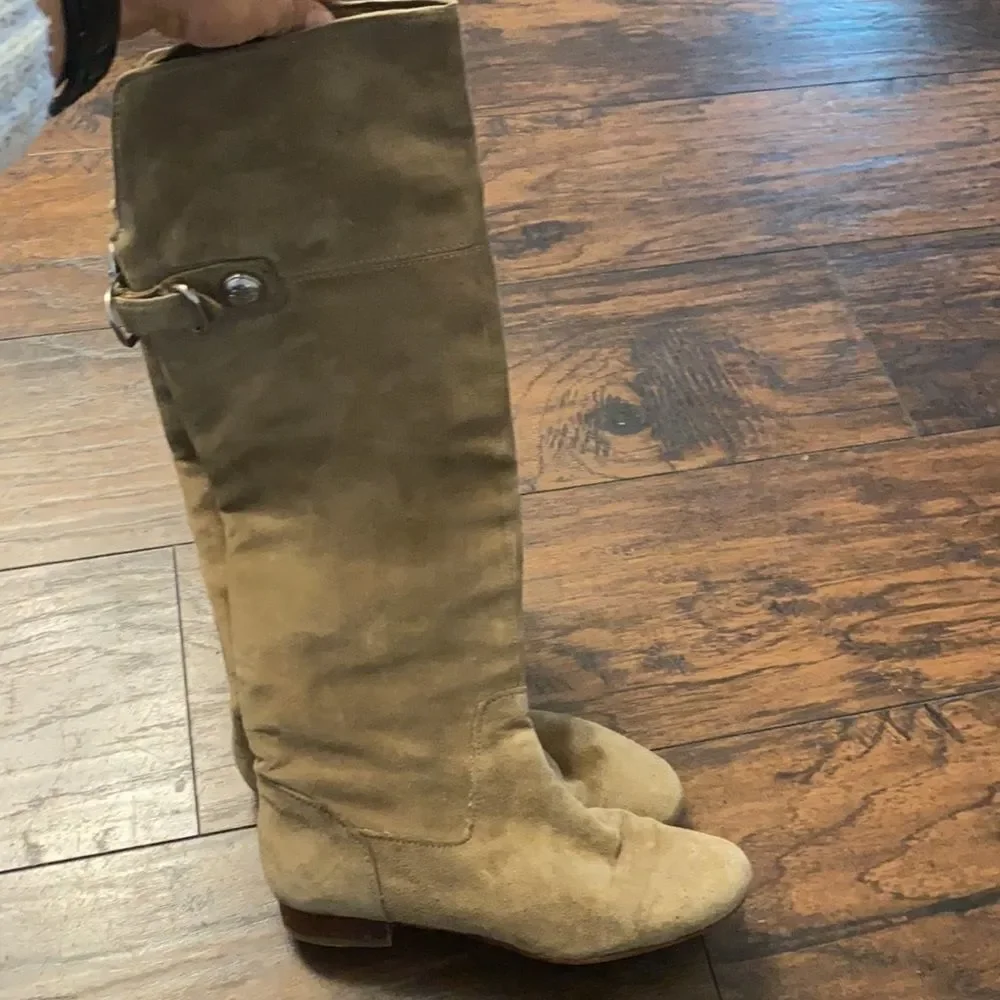 Coach Benita Dark tan  Suede Leather Knee High Boots - Size 6 b in GUC